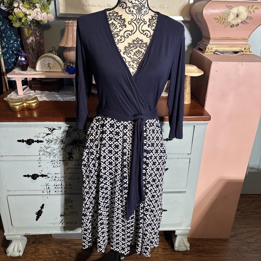 Expected By Lilac‎ Clothing Navy Blue 3/4 Sleeve Maternity Dress With Pockets L.